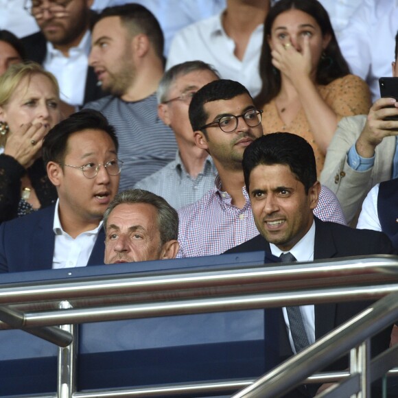Jean-Claude Blanc, directeur général délégué du PSG, Nicolas Sarkozy, Nasser Al-Khelaïfi, Président-Directeur général du PSG dans les tribunes lors du match de championnat de Ligue 1 Conforama opposant le Paris Saint-Germain au Toulouse FC au parc des Princes à Paris, France, le 25 août 2019. Le PSG a gagné 4-0. © Giancarlo Gorassini/Bestimage