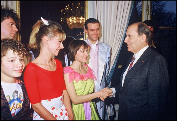 Jacky, Dorothée et Ariane rencontrent François Mitterrand à Paris le 19/12/1985