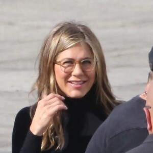 Jennifer Aniston et Steve Carell sur le tournage de "The Morning Show" à Los Angeles, le 21 mars 2019.