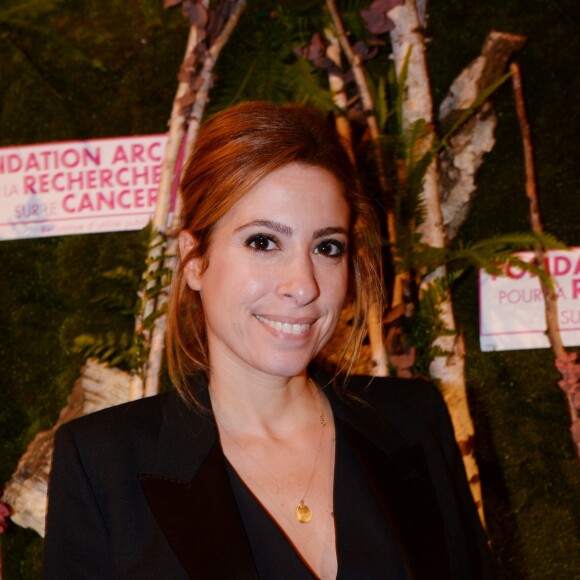 Exclusif - Léa Salamé - Dîner de la Fondation ARC au Pavillon Cambon à Paris, le 1er octobre 2018. Le prix Nobel de Médecine était décerné à deux pionniers des immunothérapies en cancérologie et la Fondation ARC ouvrait Octobre Rose avec sa soirée FOR THE WOMEN WE LOVE afin de financer trois projets d'excellence visant à permettre aux femmes atteintes d'un cancer du sein de bénéficier de cette révolution thérapeutique. © Rachid Bellak/Bestimage