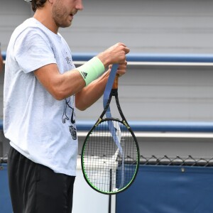 Lucas Pouille et sa coach Amélie Mauresmo - Les joueurs de tennis s'entraînent lors du tournoi US Open au sein de l'USTA National Tennis Center à New York, le 25 août 2019. © Chryslene Caillaud / Panoramic / Bestimage