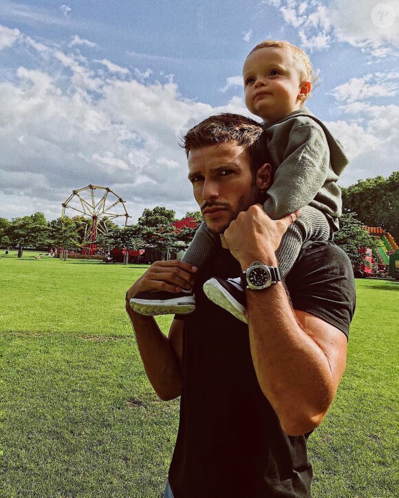 Hugo Philip avec son fils Marlon sur Instagram, le 17 août 2019