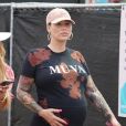 Amber Rose très enceinte à son arrivée en famille au Chili Cook-Off dans le quartier de Malibu à Los Angeles, le 1er septembre 2019