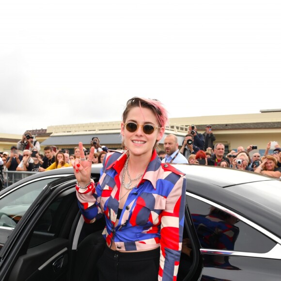 Kristen Stewart inaugure sa cabine sur les planches lors du 45ème festival du Cinéma Américain de Deauville. Le 13 septembre 2019. © Stéphane Kossmann / Bestimage