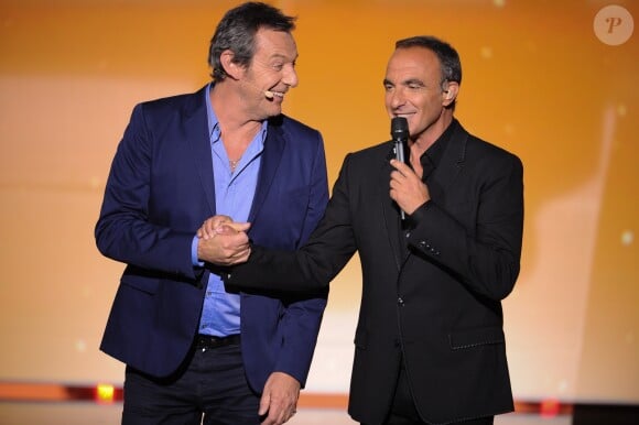 Exclusif - Jean-Luc Reichmann et Nikos Aliagas - Enregistrement de l'émission TV "La Chanson Secrète 2", qui sera diffusée le samedi 14 septembre à 21h05 sur TF1. Le 25 juin 2019 © Gaffiot-Perusseau / Bestimage