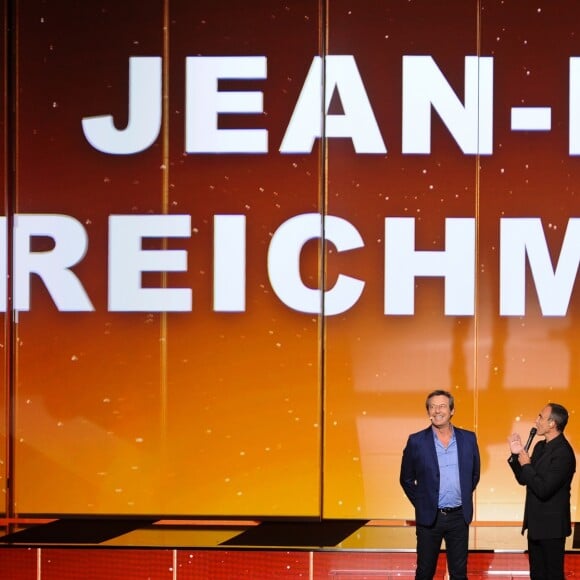 Exclusif - Jean-Luc Reichmann et Nikos Aliagas - Enregistrement de l'émission TV "La Chanson Secrète 2", qui sera diffusée le 14 septembre sur TF1. Le 25 juin 2019 © Gaffiot-Perusseau / Bestimage