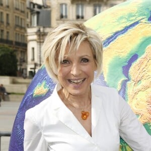 Evelyne Dhéliat - Inauguration du 13ème Forum International de la Météo et du Climat à l'Hôtel de Ville de Paris, le 27 mai 2016. © Christophe Aubert via Bestimage29/05/2016 - Paris