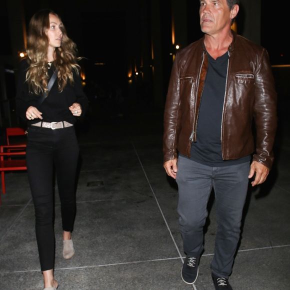 Josh Brolin et sa femme Kathryn Boyd à Los Angeles le 21 septembre 2019, de sortie pour la première de la pièce de théâtre A Play Is A Poem d'Ethan Coen au Mark Taper Forum.