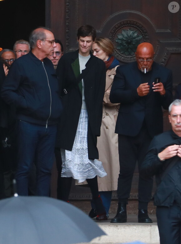 Saskia de Brauw, Sofia Sanchez De Betak et Jean-Baptiste Mondino à l'issue des obsèques du photographe allemand Peter Lindbergh en l'église Saint-Sulpice à Paris le 24 septembre 2019.
