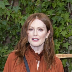 Julianne Moore assiste au défilé Christian Dior, collection prêt-à-porter printemps-été 2020. Paris, le 24 septembre 2019. © Olivier Borde / Bestimage