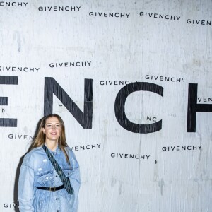 Adèle Exarchopoulos assiste au défilé Givenchy Collection Prêt-à-Porter Printemps/Eté 2020 lors de la Fashion Week de Paris (PFW), le 29 septembre 2019. © Olivier Borde/Bestimage