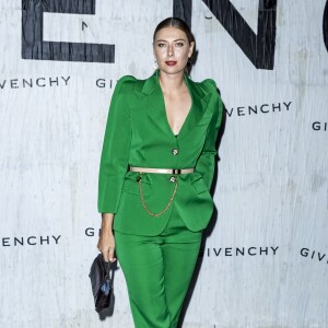 Maria Sharapova assiste au défilé Givenchy Collection Prêt-à-Porter Printemps/Eté 2020 lors de la Fashion Week de Paris (PFW), le 29 septembre 2019. © Olivier Borde/Bestimage