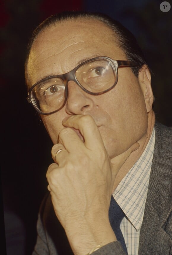 Archives - Jacques Chirac lors de son meeting pour la campagne électorale pour les élections municipales de la Mairie de Paris. En 1977 © Jean-Claude Woestelandt / Bestimage