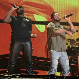 Gims et Kendji Girac en concert au Stade de France à Saint-Denis le 28 septembre 2019. © Giancarlo Gorassini / Bestimage