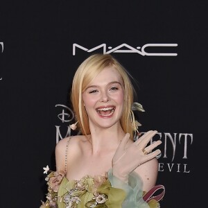 Elle Fanning à la première de Maleficent: Mistress of Evil au théâtre El Capitan dans le quartier de Hollywood à Los Angeles, le 30 septembre 2019.