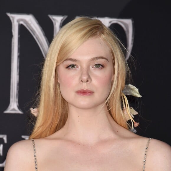 Elle Fanning à la première de Maleficent: Mistress of Evil au théâtre El Capitan dans le quartier de Hollywood à Los Angeles, le 30 septembre 2019.