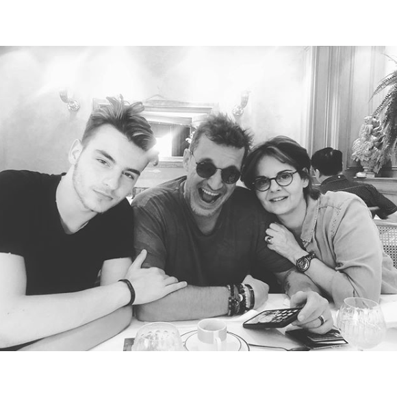 Simon Castaldi et ses parents Benjamin Castaldi et Valérie Sapienza, le 5 juillet 2019.