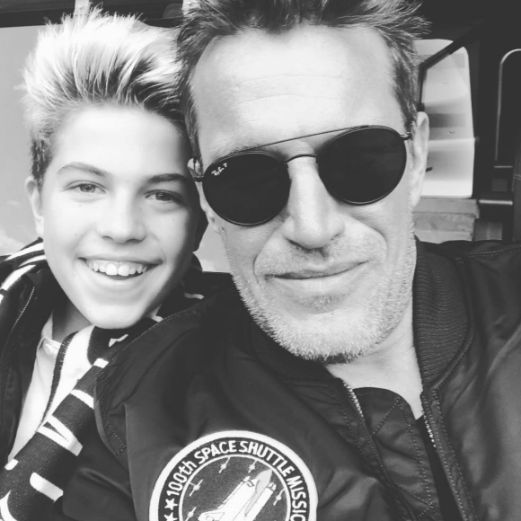 Benjamin Castaldi et son fils Enzo au match de PSG - Angers samedi 25 aout 2018 - Instagram