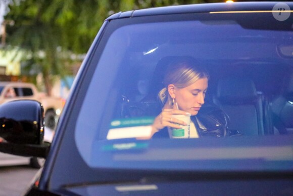 Justin Bieber et sa femme H. Baldwin Bieber sont allés se faire masser après un diner et un cinéma en amoureux dans le quartier de West Hollywood à Los Angeles, le 2 octobre 2019