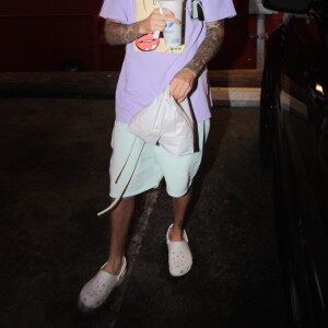 Justin Bieber et sa femme H. Baldwin Bieber sont allés se faire masser après un diner et un cinéma en amoureux dans le quartier de West Hollywood à Los Angeles, le 2 octobre 2019