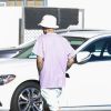 Justin Bieber emmène sa femme H. Baldwin Bieber au cinéma après lui avoir fait livré des fleurs à domicile à Los Angeles, le 2 octobre 2019