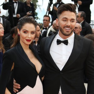 Nabilla Benattia (enceinte) et son mari Thomas Vergara - Montée des marches du film "A Hidden Life" lors du 72ème Festival International du Film de Cannes, le 19 mai 2019. © Denis Guignebourg/Bestimage