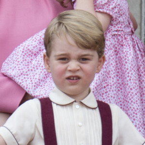 Le prince George - La famille royale d'Angleterre au palais de Buckingham pour assister à la parade "Trooping The Colour" à Londres le 17 juin 2017.