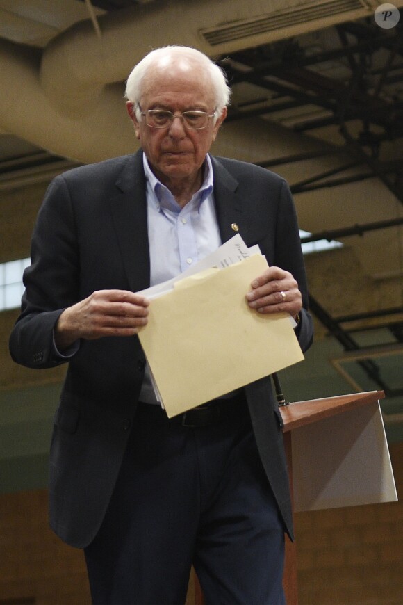 Bernie Sanders participe au rassemblement Climate and College for all au Centre de loisirs Cambridge à Las Vegas, Nevada, Etats-Unis, le 14 septembre 2019.