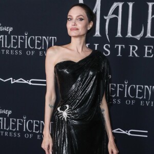 Angelina Jolie à la première de Maleficent: Mistress of Evil au théâtre El Capitan dans le quartier de Hollywood à Los Angeles, le 30 septembre 2019.