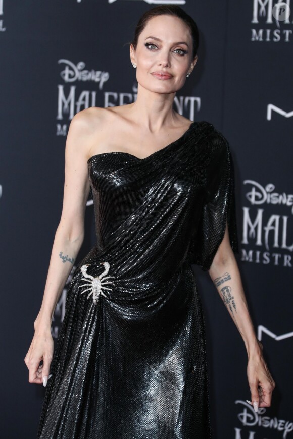 Angelina Jolie à la première de Maleficent: Mistress of Evil au théâtre El Capitan dans le quartier de Hollywood à Los Angeles, le 30 septembre 2019.