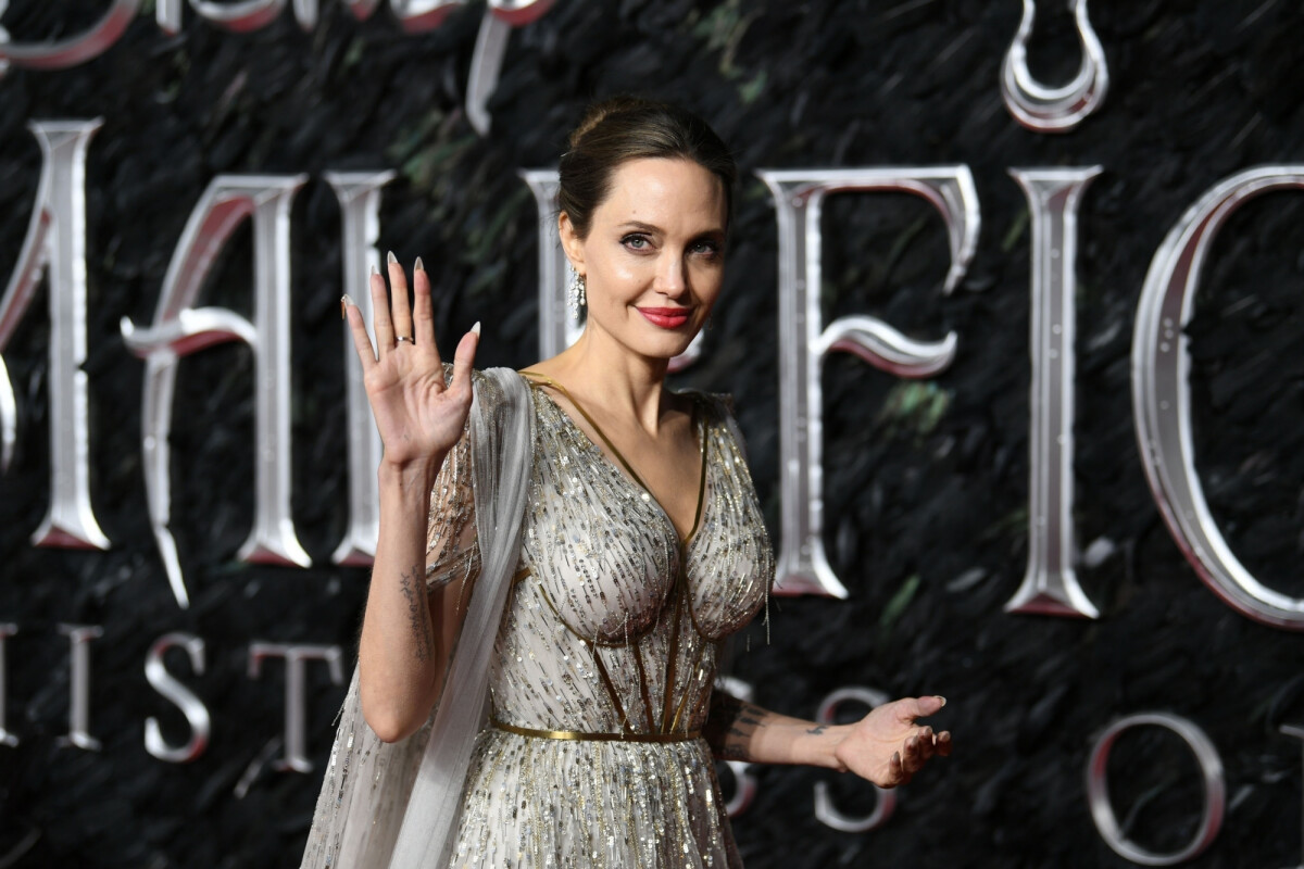 Photo Angelina Jolie Première Du Film Maléfique Le Pouvoir Du Mal à Limax Odeon De