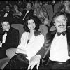 Marie-José Nat entre Francis Perrin et Victor Lanoux en 1979 au Festival de Cannes.