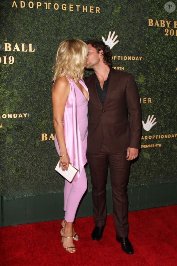 Malin Akerman et son mari Jack Donnelly lors de la 5ème édition du Gala Baby Ball au studio Goya à Los Angeles, le 12 octobre 2019.