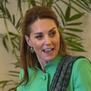 Le prince William, duc de Cambridge, et Catherine (Kate) Middleton, duchesse de Cambridge, en entretien avec la président pakistanais Arif Alvi à sa résidence présidentielle d'Islamabad, dans le cadre de leur visite officielle de 5 jours. Pakistan, le 15 octobre 2019.