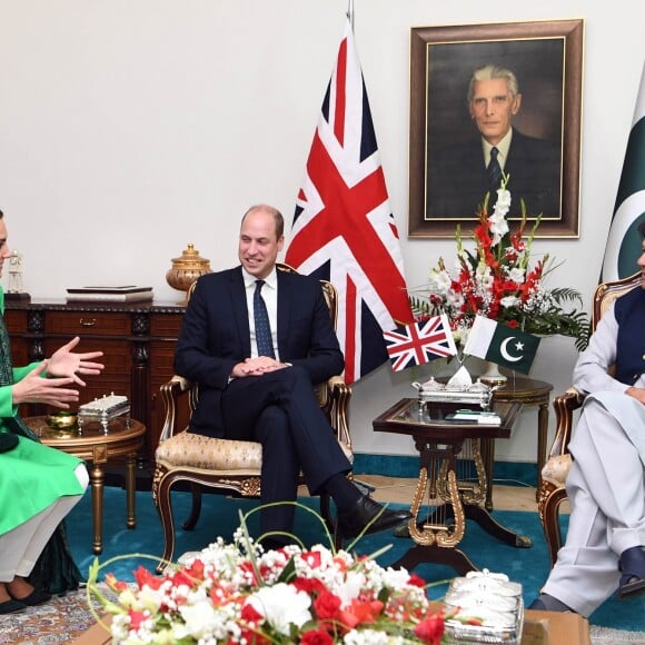 Catherine Kate Middleton, duchesse de Cambridge, le prince William, duc de Cambridge, Imran Khan, premier ministre du Pakistan - Le duc et la duchesse de Cambridge lors d'une visite chez le premier ministre du Pakistan à Islamabad le 15 octobre 2019.