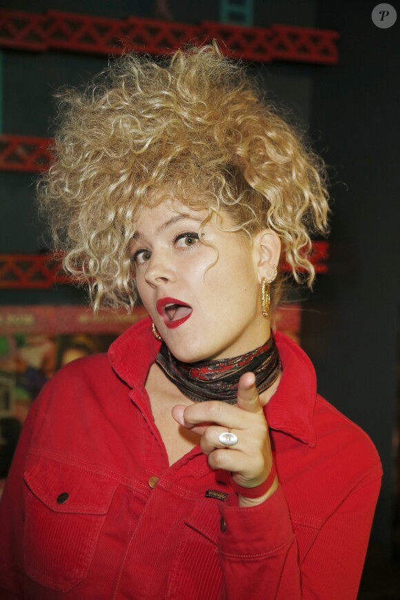 La chanteuse Corine - Soirée pour la sortie de l'album "Back dans les Bacs" à la salle player one à Paris le 15 octobre 2019. 16 Artistes rendent hommage aux tubes des Annees 90/2000 © Christophe Aubert via Bestimage