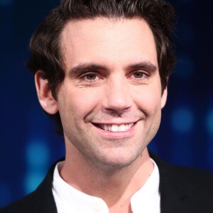 Mika sur le plateau de l'émssion télé "Domenica In Roma" à Rome le 13 octobre 2019.