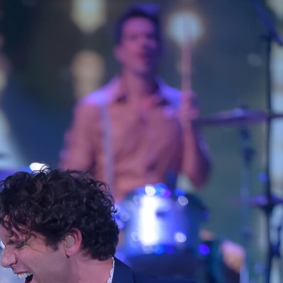 Mika sur le plateau de l'émission "Che Tempo Che Fa" à Milan, Italie, le 6 octobre 2019.