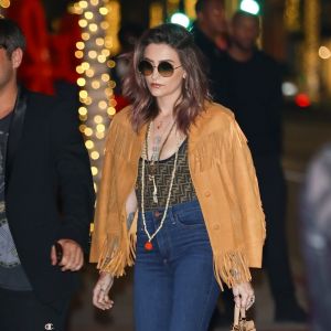 Paris Jackson arrive à la boutique FENDI sur Rodeo Drive pour la soirée de lancement de la collaboration 'Fendi Prints On' à Beverly Hills, le 15 octobre 2019.