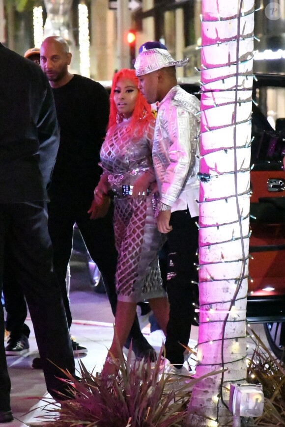 Nicki Minaj et son fiancé Kenneth Petty arrivent à la boutique FENDI sur Rodeo Drive pour la soirée de lancement de la collaboration 'Fendi Prints On' à Beverly Hills, le 15 octobre 2019.