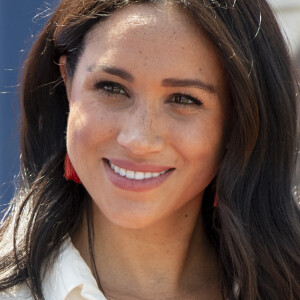 Meghan Markle, duchesse de Sussex en visite dans un township de Johannesburg le 2 octobre 2019