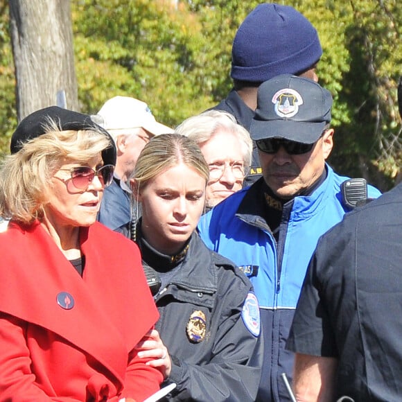 Jane Fonda participait pour la deuxième semaine à une manifestation pour le climat devant le Capitole à Washington le 18 octobre 2019 avec le mouvement Fire Drill Fridays. Et pour la deuxième semaine, elle a été arrêtée par la police.