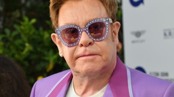 Elton John: "Extrêmement mal" après la mort de la mère de son mari David Furnish