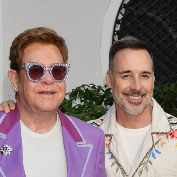 Elton John et son mari David Furnish à la Midsummer Party au profit de la Elton John Aids Fondation à la Villa Dorane au Cap d'Antibes en France, le 24 juillet 2019. © Bruno Bebert/Bestimage
