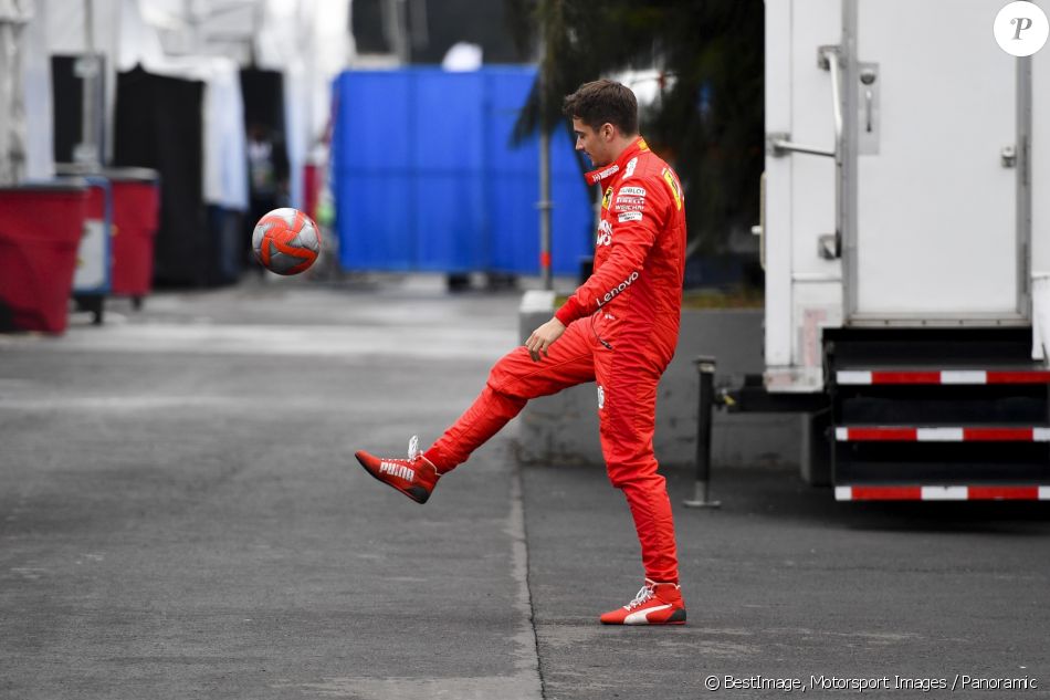 Charles Leclerc Ferrari Grand Prix Automobile Du Mexique 2019 Mexico Le 26 Octobre 2019 C Motorsport Images Panoramic Bestimage Purepeople