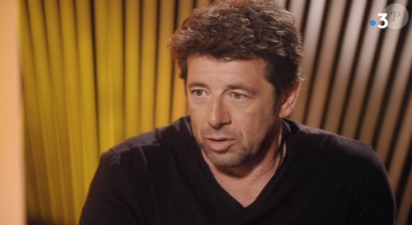 Patrick Bruel évoque la mort de Guy Carcassonne dans le reportage "Patrick Bruel, entre les lignes". Diffusé sur France 3 le 1er novembre 2019.