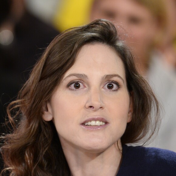 Justine Lévy - Enregistrement de l'émission "Vivement Dimanche" à Paris le 4 Fevrier 2015.