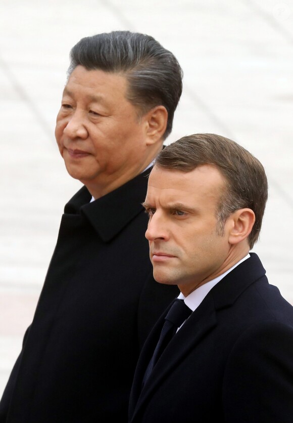 Emmanuel Macron et XI Jinping - Le président de la République populaire de Chine, XI Jinping et sa femme Peng Liyuan accueillent le président de la république française Emmanuel Macron et sa femme la Première Dame Brigitte Macron au Grand Palais du Peuple à Pékin en Chine le 6 novembre 2019. © Dominique Jacovides/Bestimage