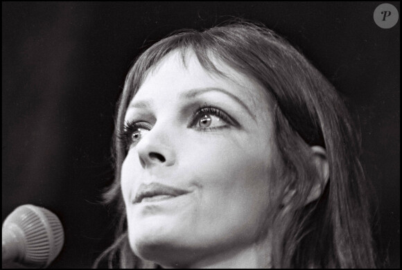 Archives - Marie Laforêt en concert à l'Olympia. Paris. 1969.