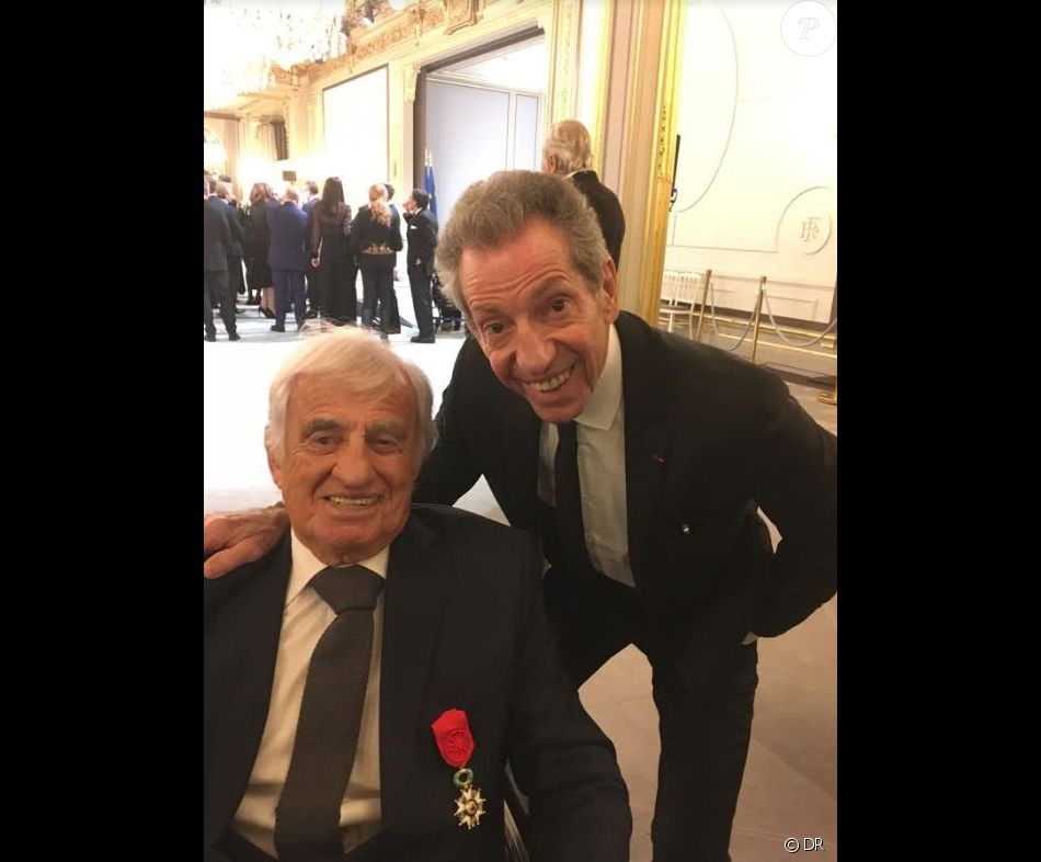 Jean Paul Belmondo Avec Michel Creton A L Elysee Le 8 Novembre 2019 L Acteur A Recu Les Insignes De Grand Officier De La Legion D Honneur Purepeople